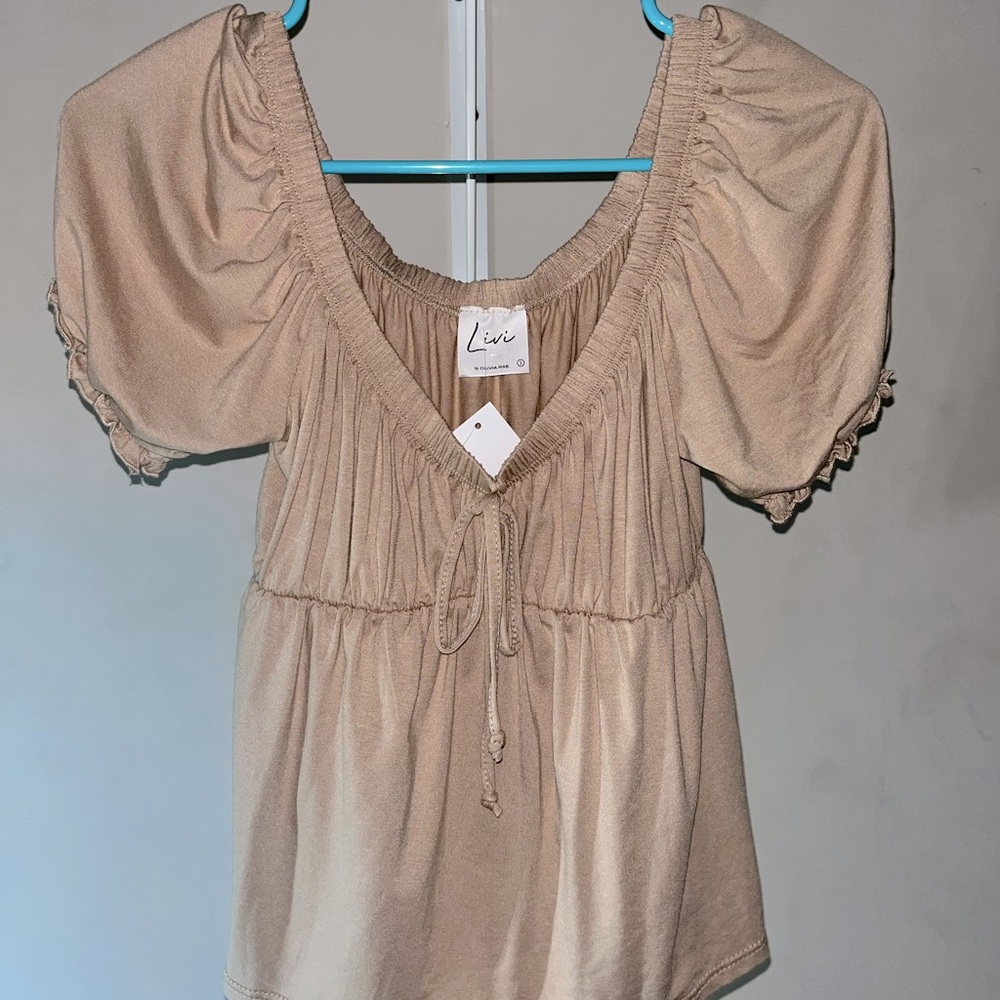 Cute Puff Sleeve Top